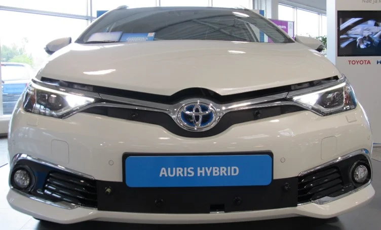 Populärt val Tammers Kylarskydd Toyota Auris Hybrid